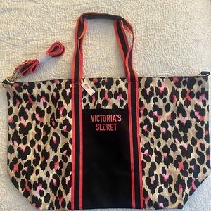 Victoria’s Secret tote bag! Gorgeous! NEW W/Tag